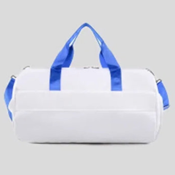Halara Gym Bag - Picture 1 of 8